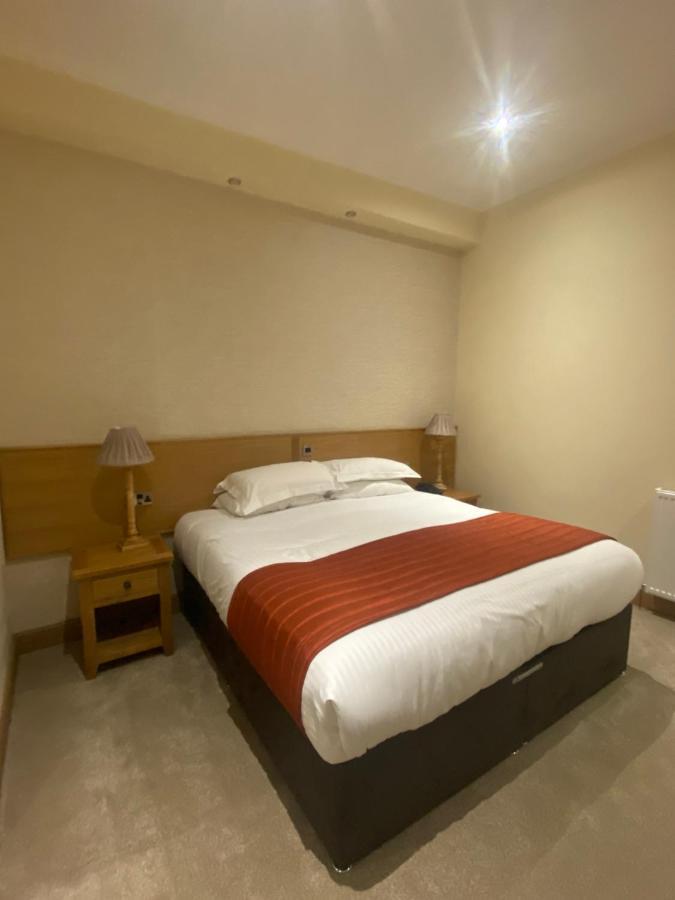 The City Hotel Dunfermline Exteriör bild